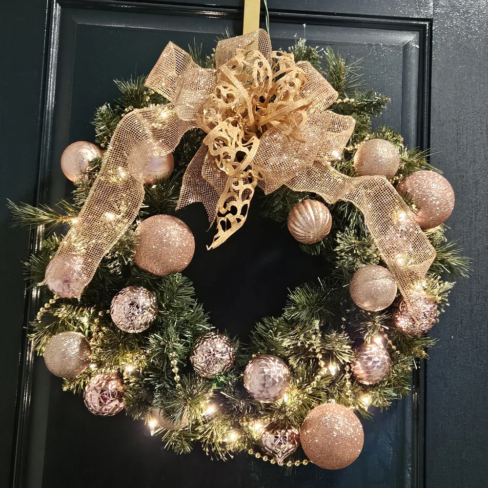 Elegant Gold Holiday Wreath with Lights